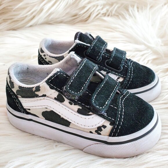 Vans Toddler Black/White Camo Old Skool Velcro Sneaker SZ 6 - Picture 1 of 10